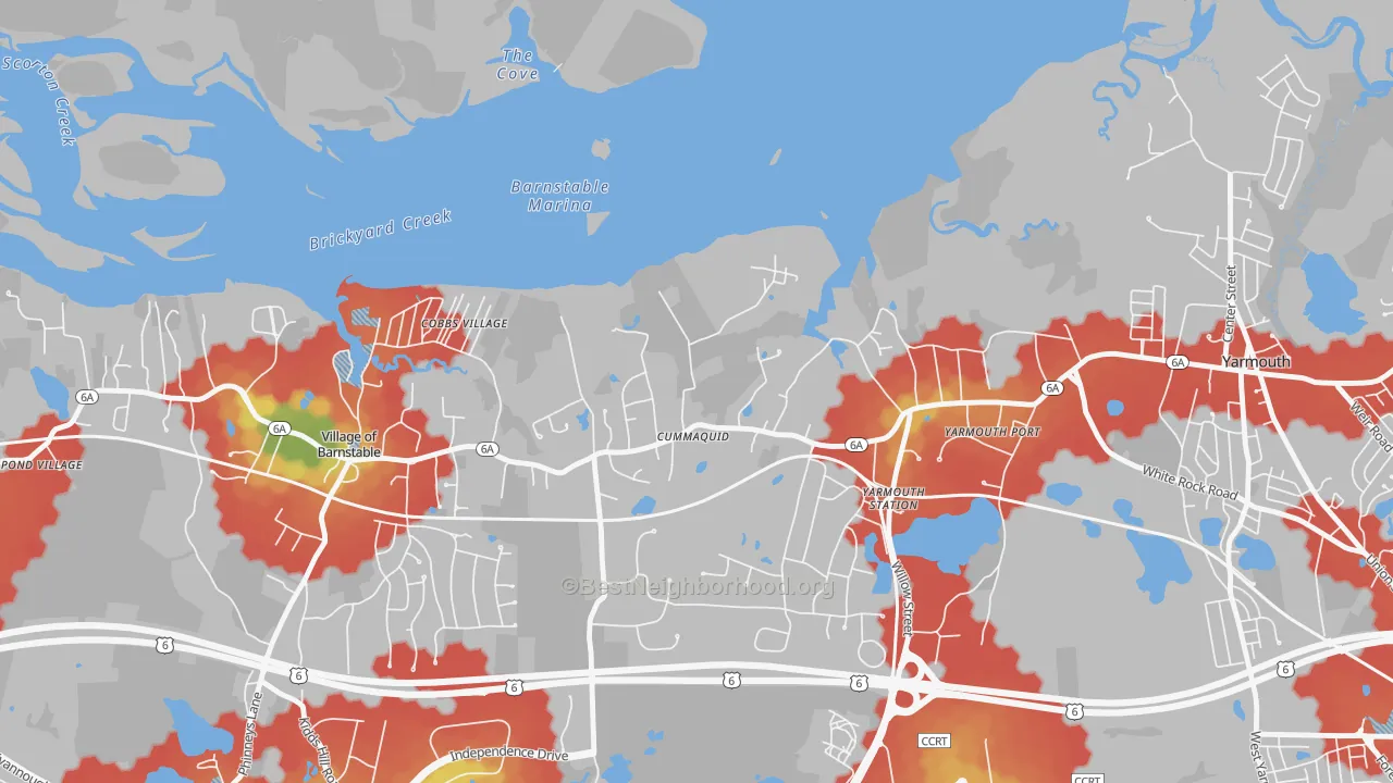 Walk Grade map of 02637, MA, walkable areas in green and car-dependent areas in red