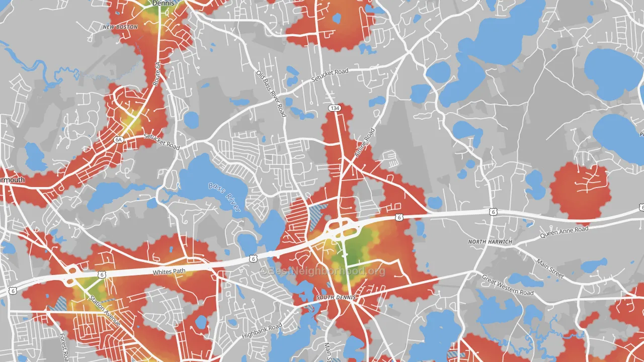 Walk Grade map of 02660, MA, walkable areas in green and car-dependent areas in red