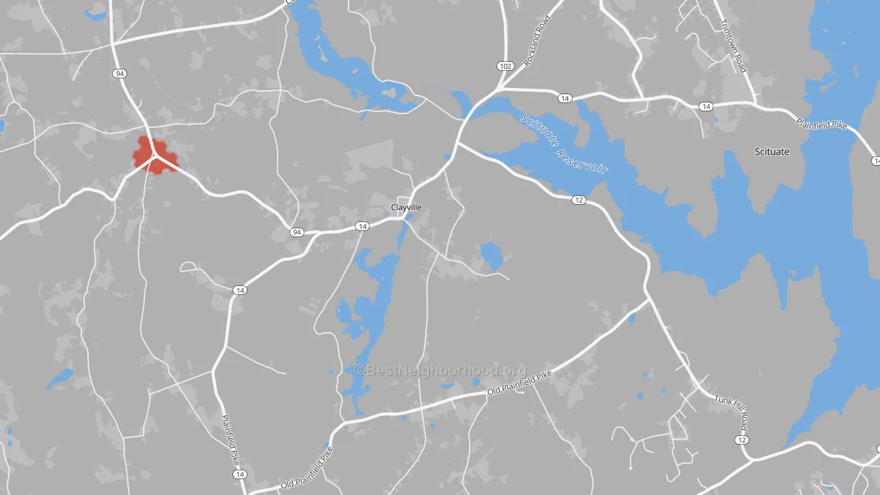 Walk Grade map of 02815, RI, walkable areas in green and car-dependent areas in red