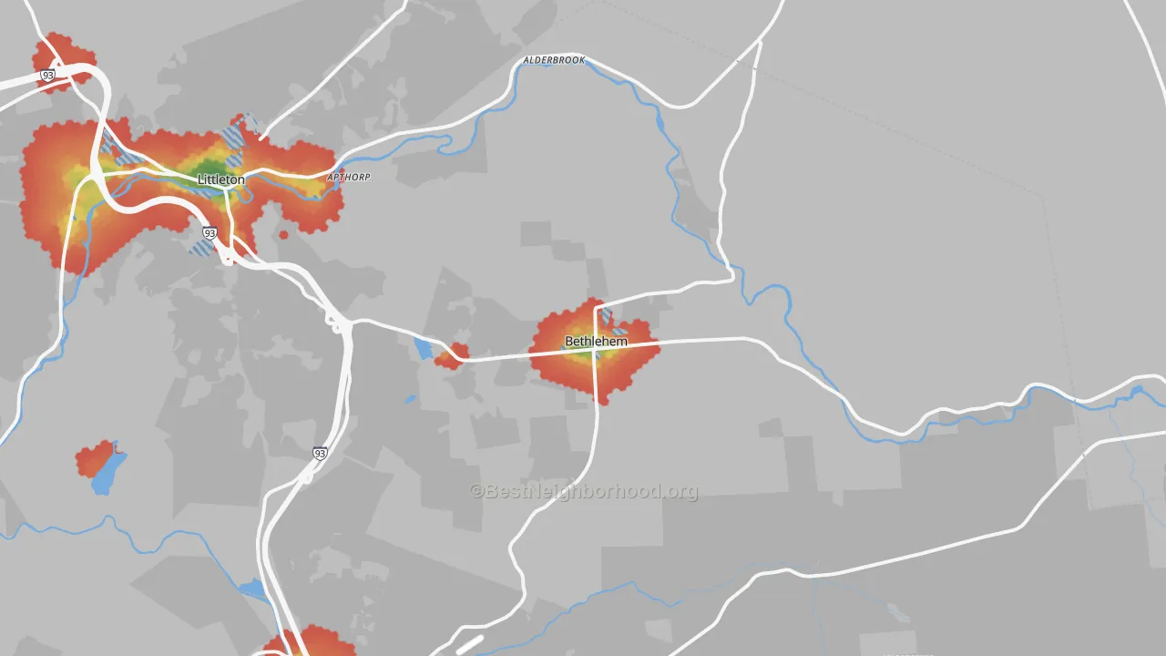 Walk Grade map of 03574, NH, walkable areas in green and car-dependent areas in red