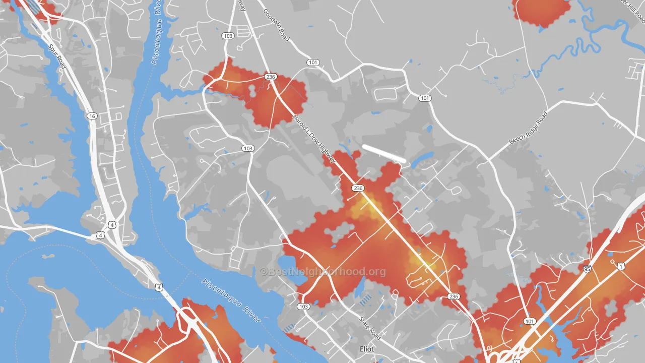 Walk Grade map of 03903, ME, walkable areas in green and car-dependent areas in red