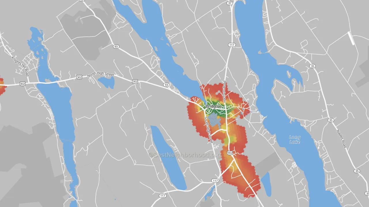 Walk Grade map of 04009, ME, walkable areas in green and car-dependent areas in red