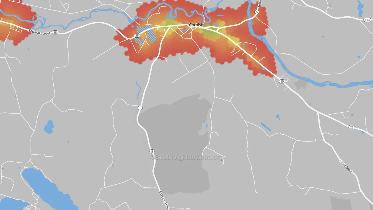 Walk Grade map of 04020, ME, walkable areas in green and car-dependent areas in red