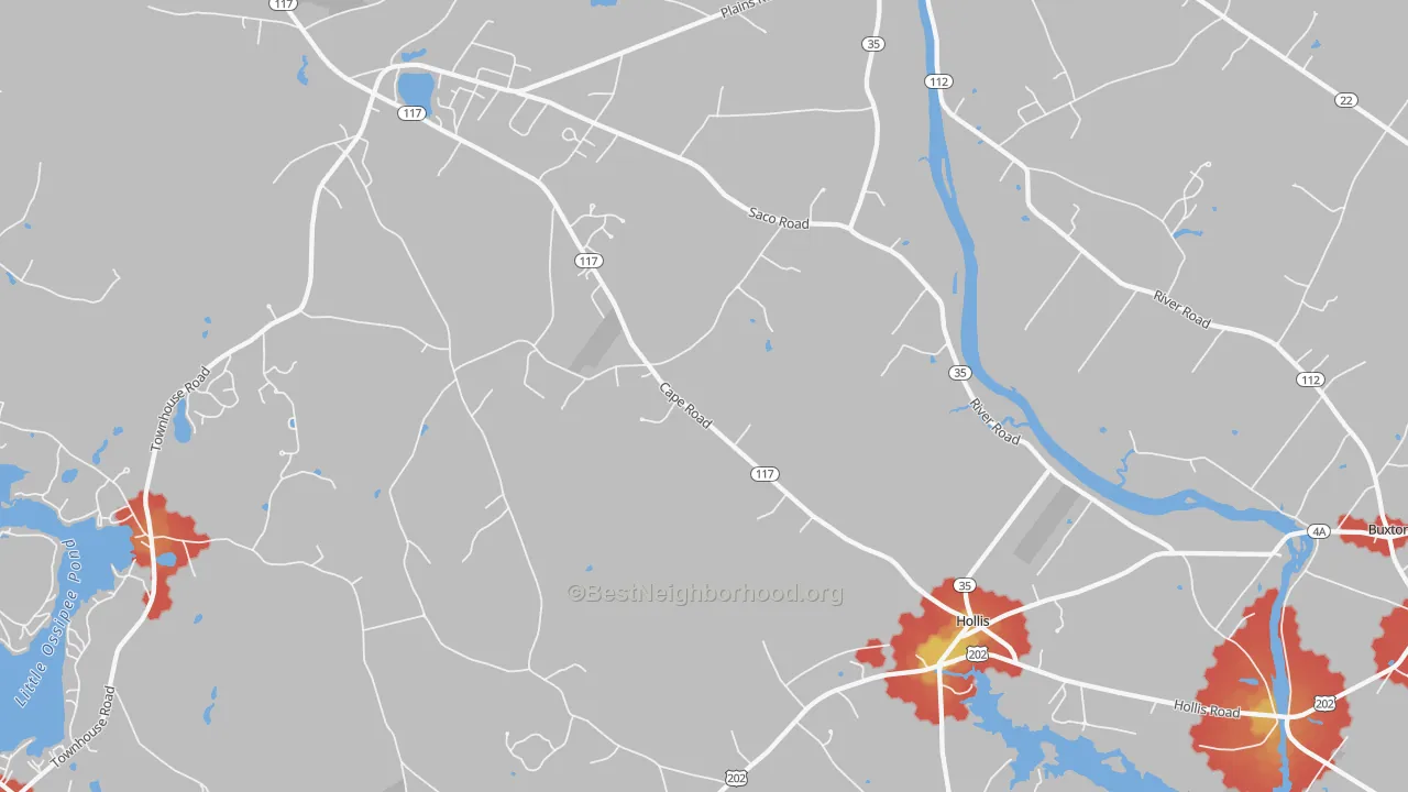 Walk Grade map of 04042, ME, walkable areas in green and car-dependent areas in red