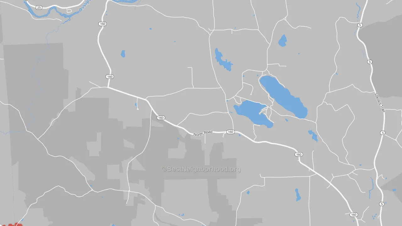 Walk Grade map of 04047, ME, walkable areas in green and car-dependent areas in red