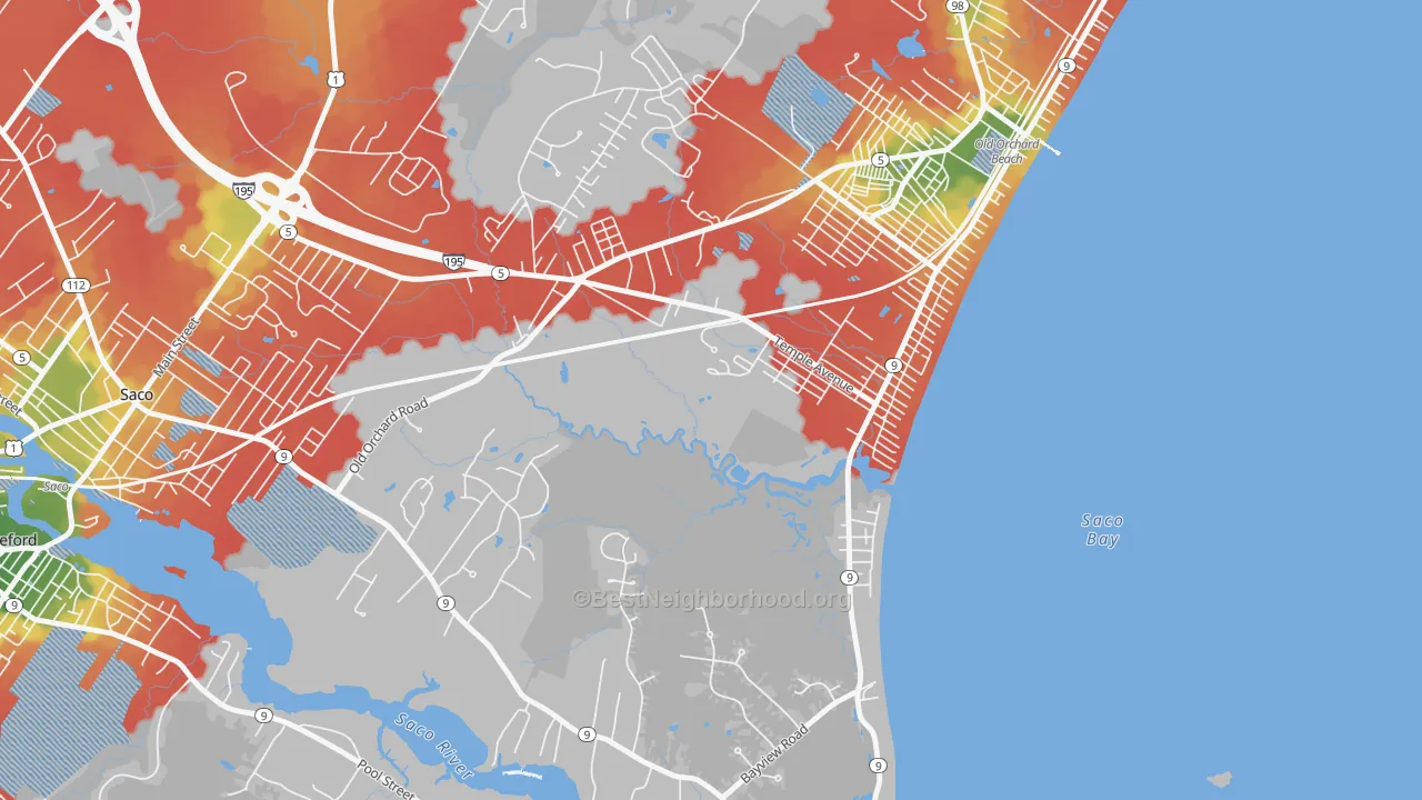 Walk Grade map of 04063, ME, walkable areas in green and car-dependent areas in red