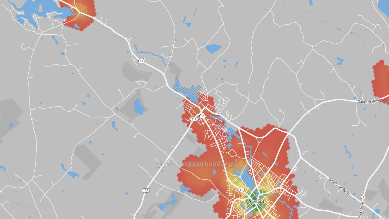 Walk Grade map of 04083, ME, walkable areas in green and car-dependent areas in red