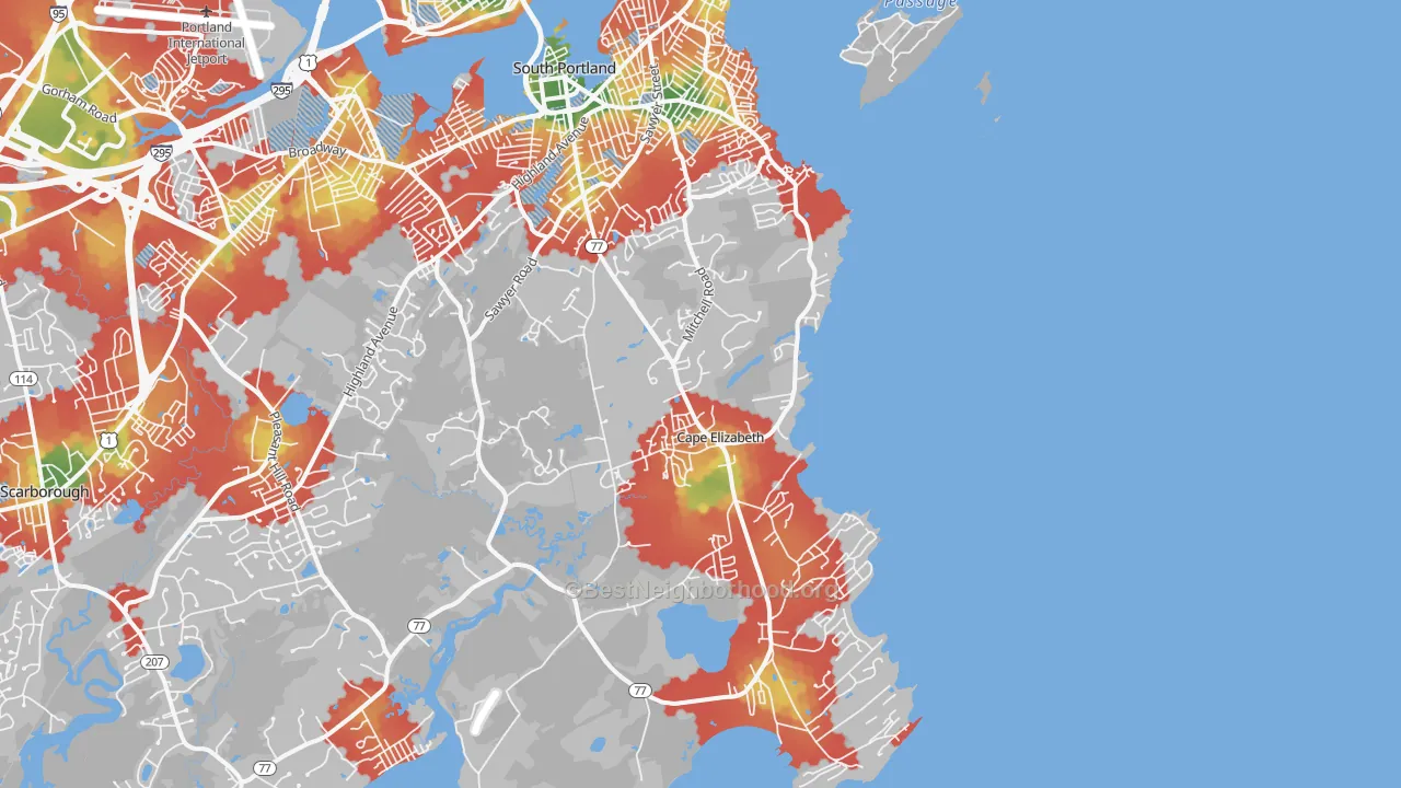 Walk Grade map of 04107, ME, walkable areas in green and car-dependent areas in red