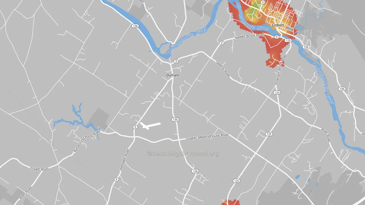 Walk Grade map of 04222, ME, walkable areas in green and car-dependent areas in red