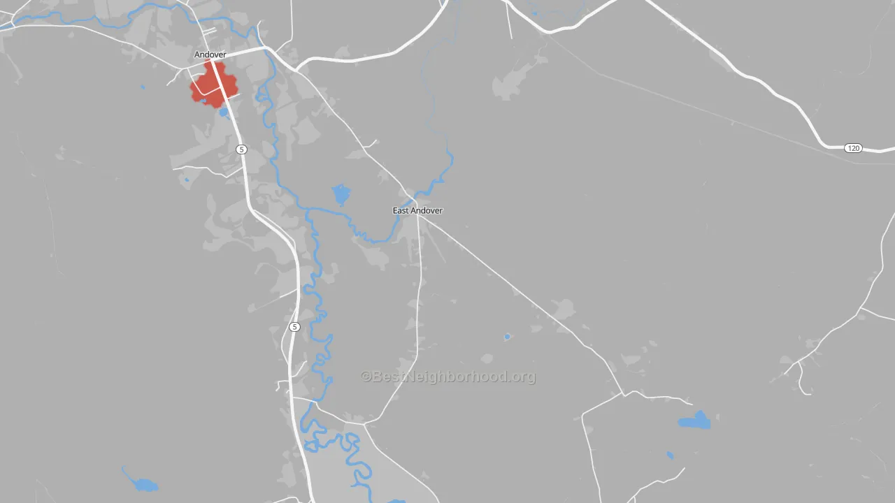 Walk Grade map of 04226, ME, walkable areas in green and car-dependent areas in red