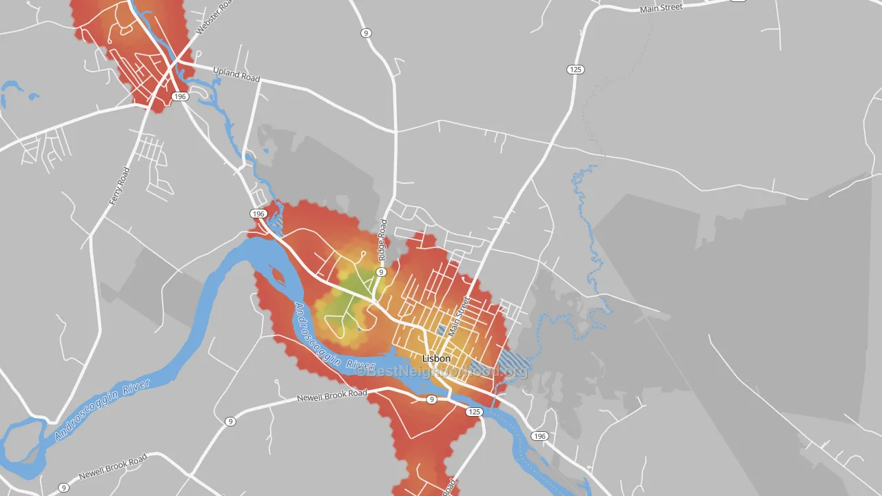 Walk Grade map of 04252, ME, walkable areas in green and car-dependent areas in red