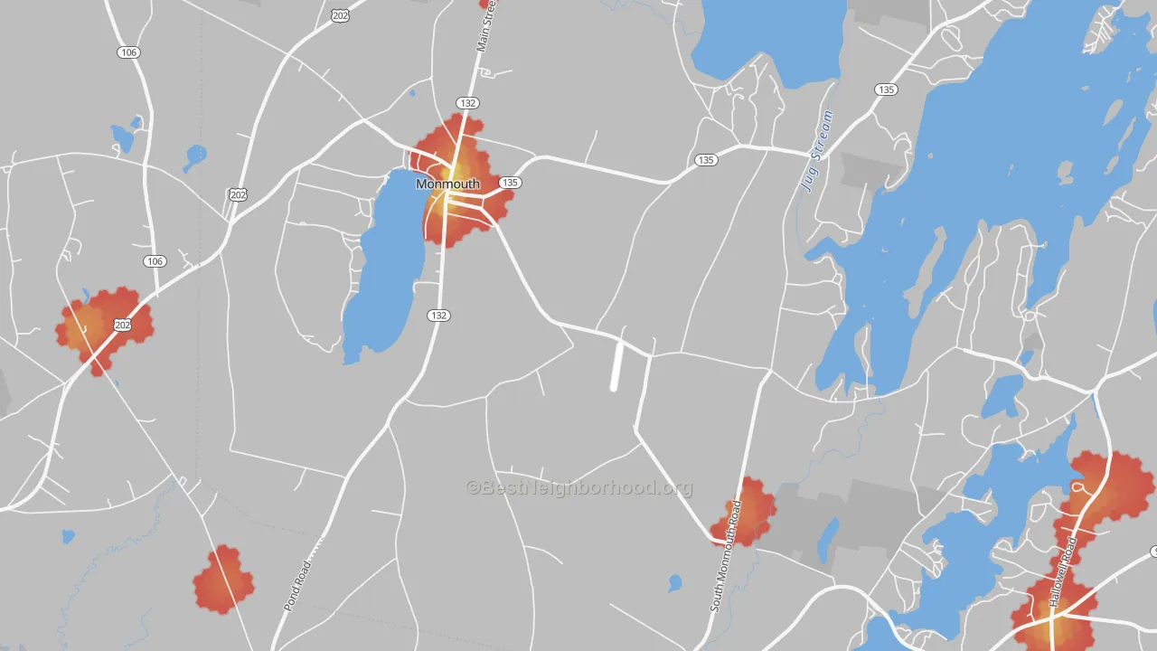 Walk Grade map of 04259, ME, walkable areas in green and car-dependent areas in red