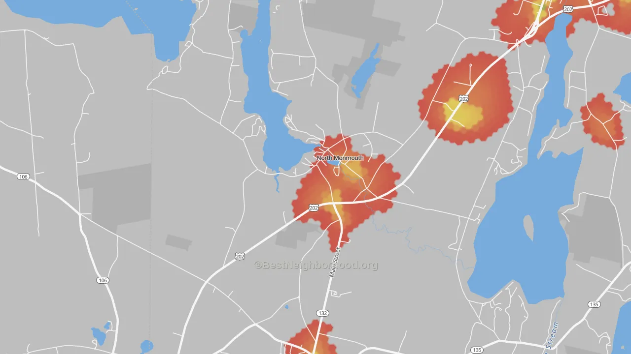 Walk Grade map of 04265, ME, walkable areas in green and car-dependent areas in red
