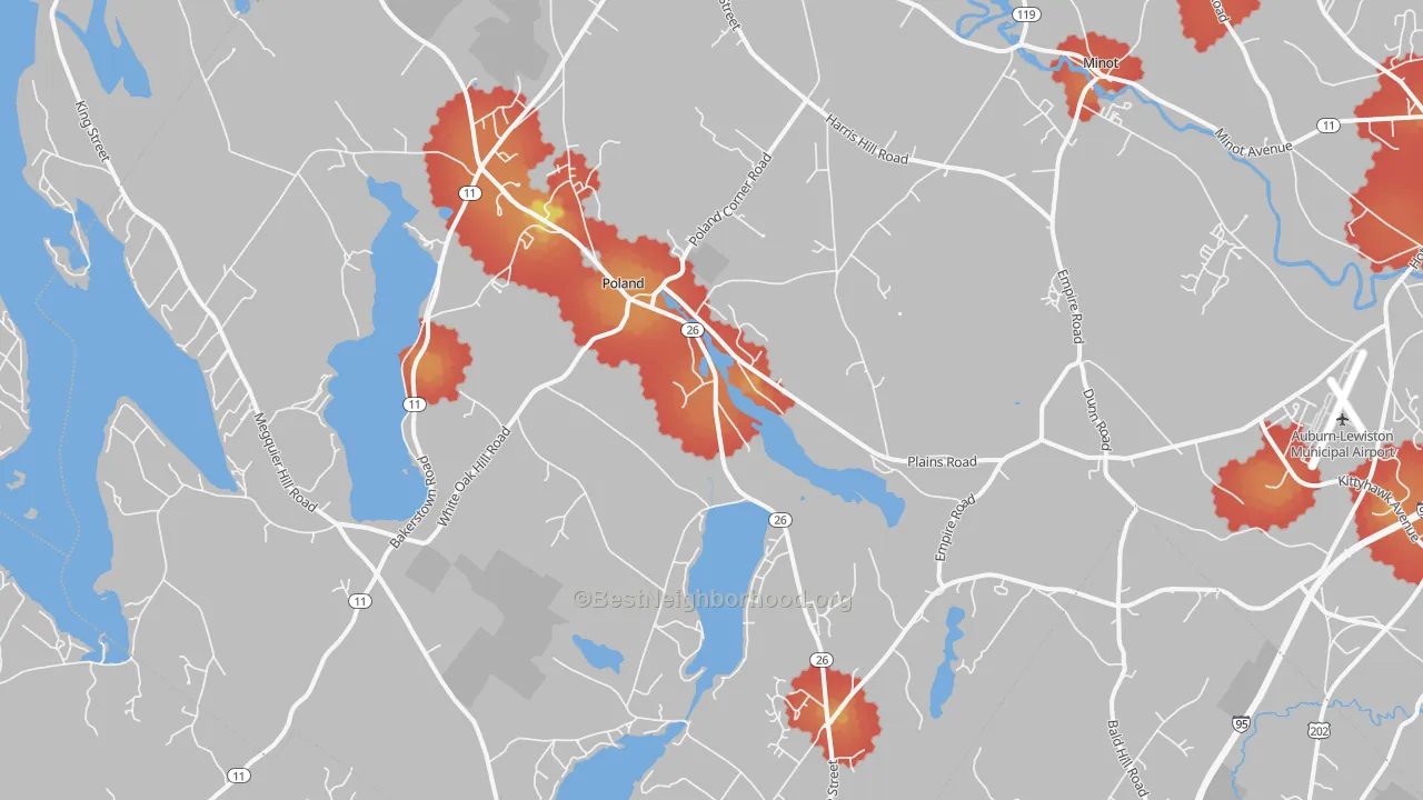 Walk Grade map of 04274, ME, walkable areas in green and car-dependent areas in red