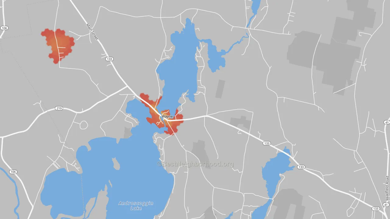 Walk Grade map of 04284, ME, walkable areas in green and car-dependent areas in red