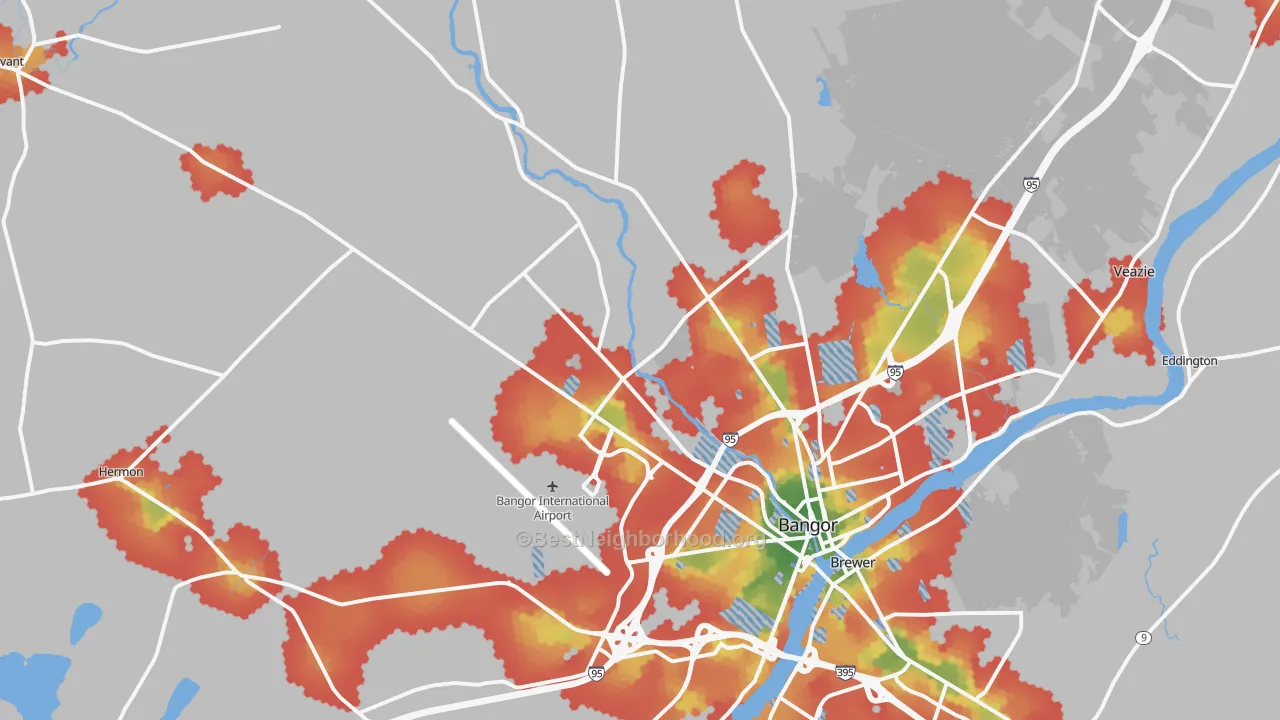 Walk Grade map of 04401, ME, walkable areas in green and car-dependent areas in red