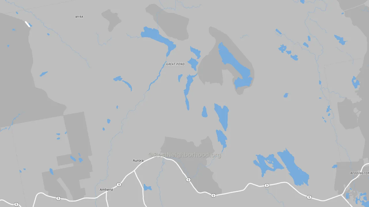 Walk Grade map of 04408, ME, walkable areas in green and car-dependent areas in red