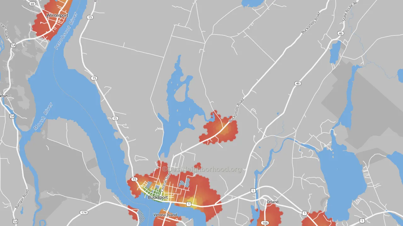 Walk Grade map of 04416, ME, walkable areas in green and car-dependent areas in red