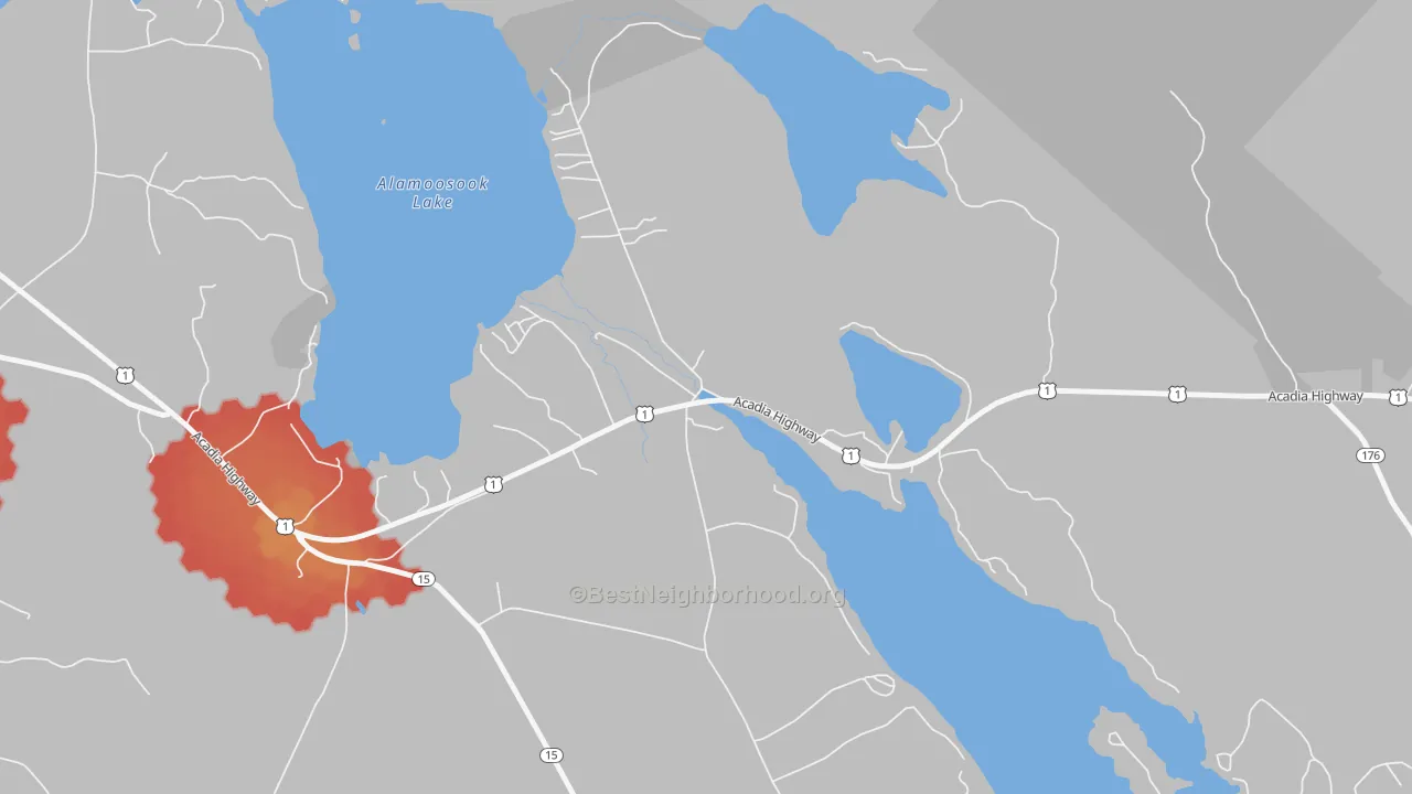 Walk Grade map of 04431, ME, walkable areas in green and car-dependent areas in red