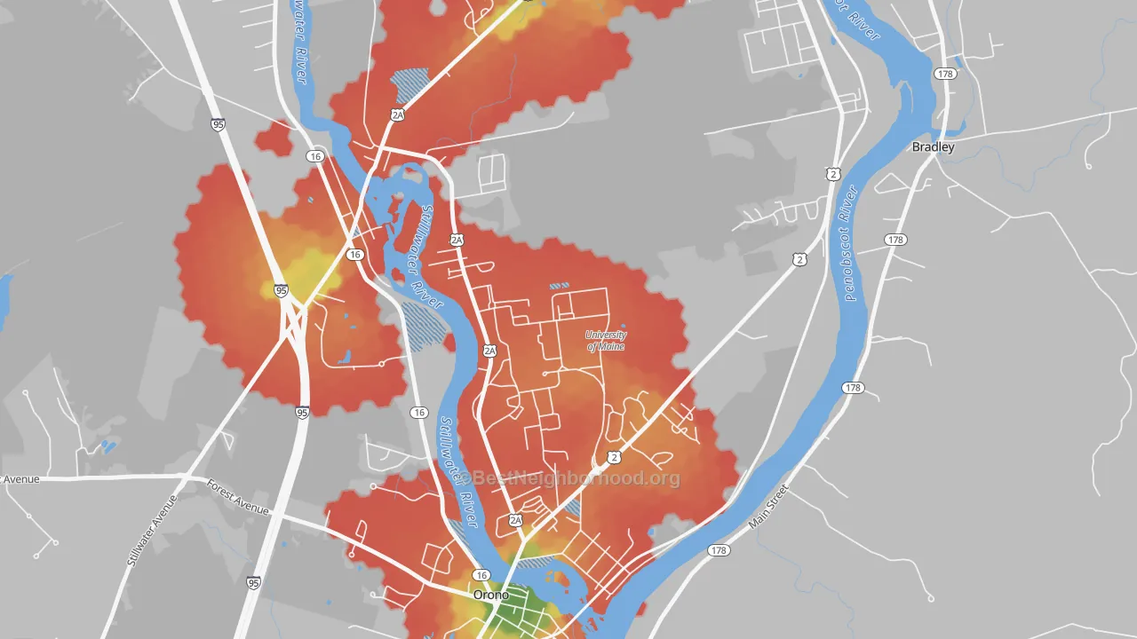 Walk Grade map of 04469, ME, walkable areas in green and car-dependent areas in red