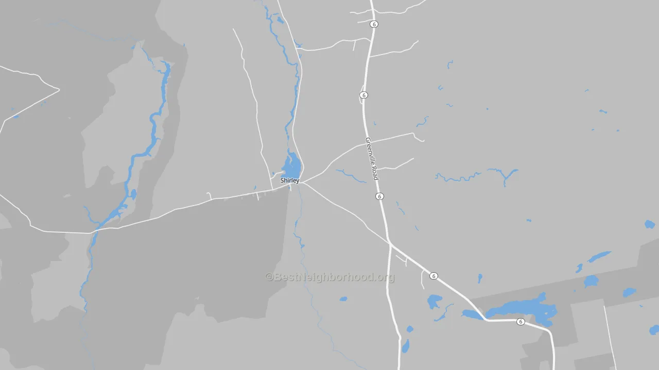 Walk Grade map of 04485, ME, walkable areas in green and car-dependent areas in red