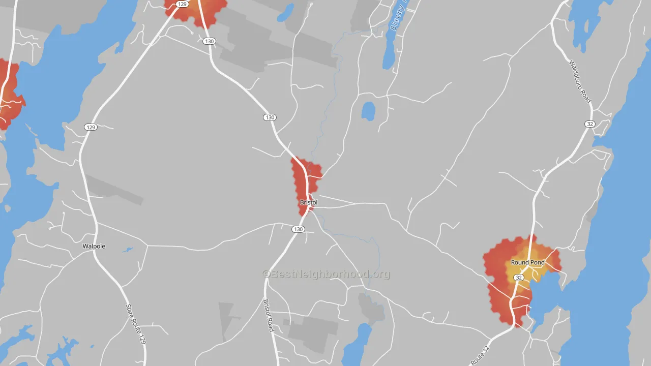 Walk Grade map of 04539, ME, walkable areas in green and car-dependent areas in red