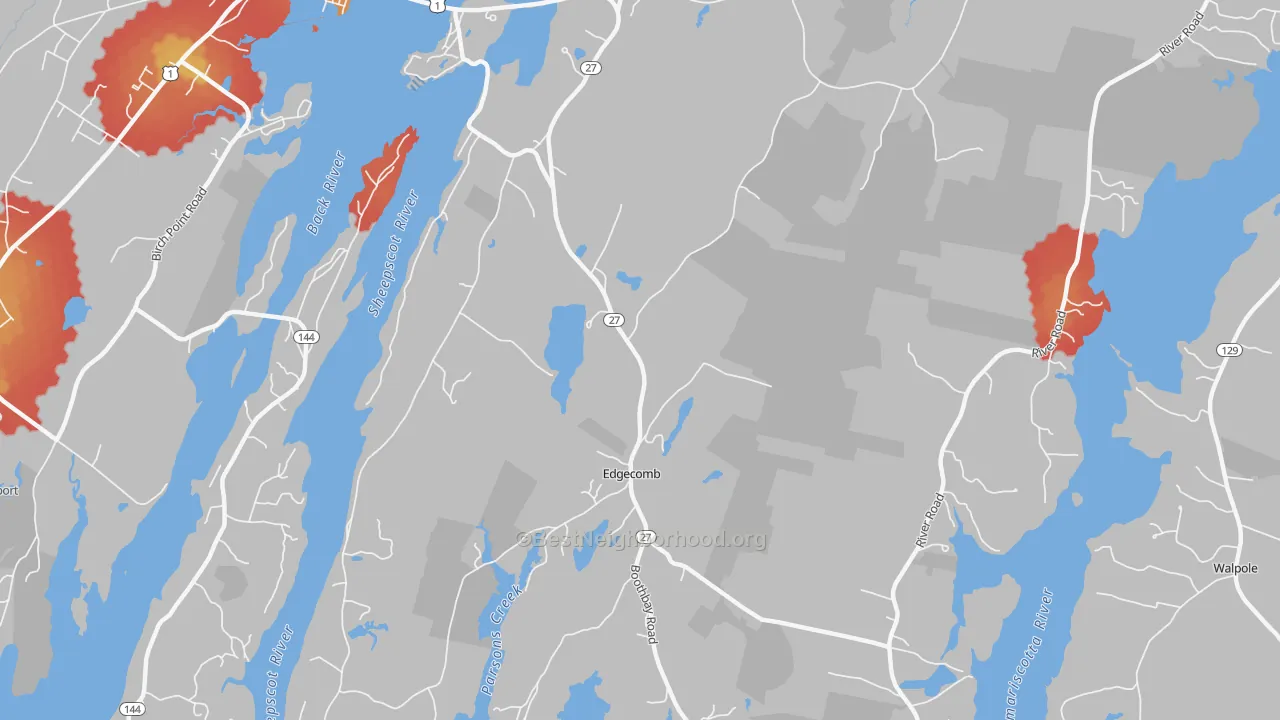 Walk Grade map of 04556, ME, walkable areas in green and car-dependent areas in red