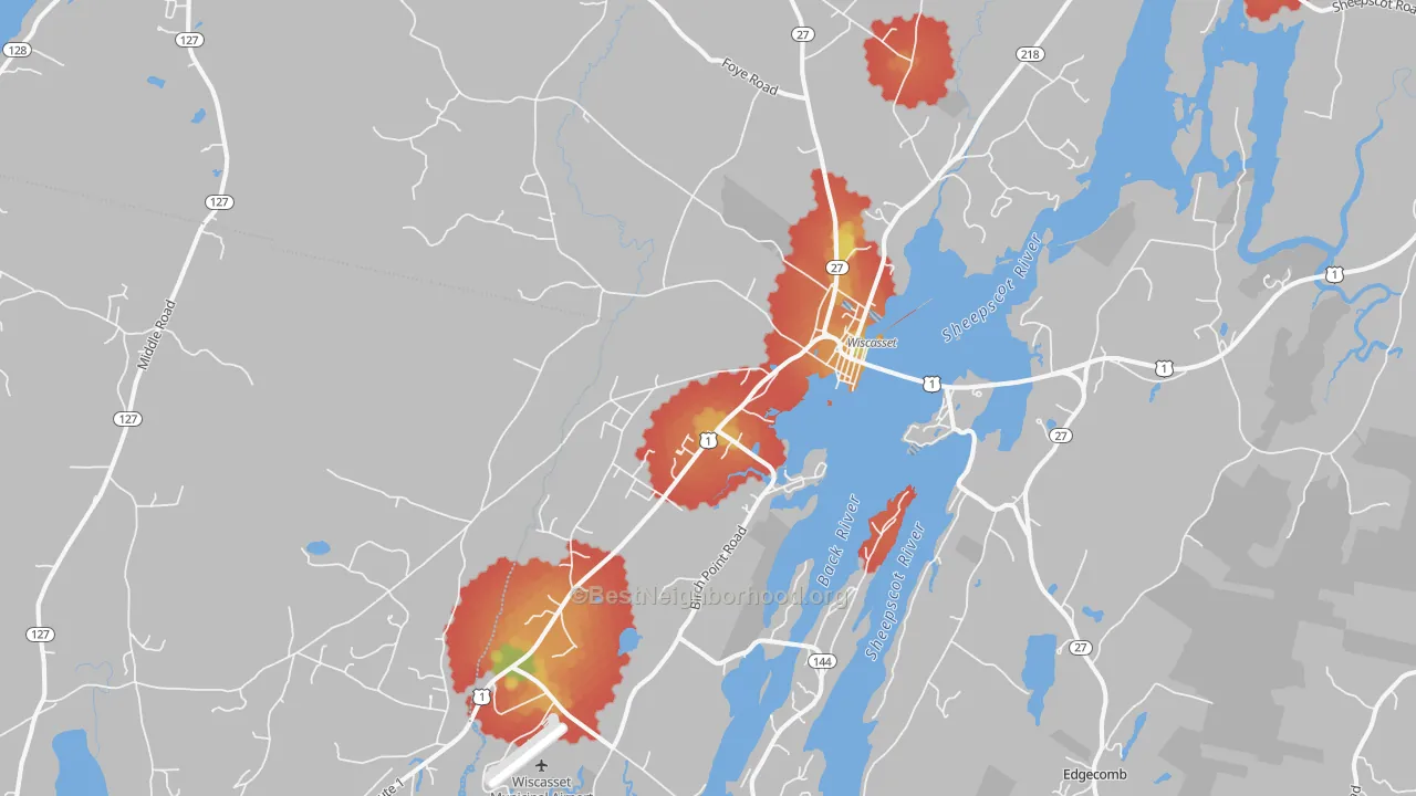 Walk Grade map of 04578, ME, walkable areas in green and car-dependent areas in red