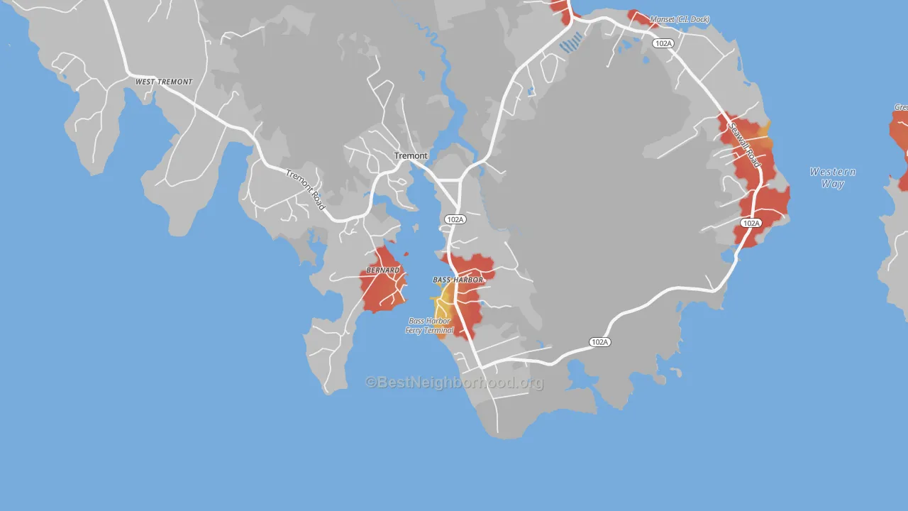 Walk Grade map of 04653, ME, walkable areas in green and car-dependent areas in red