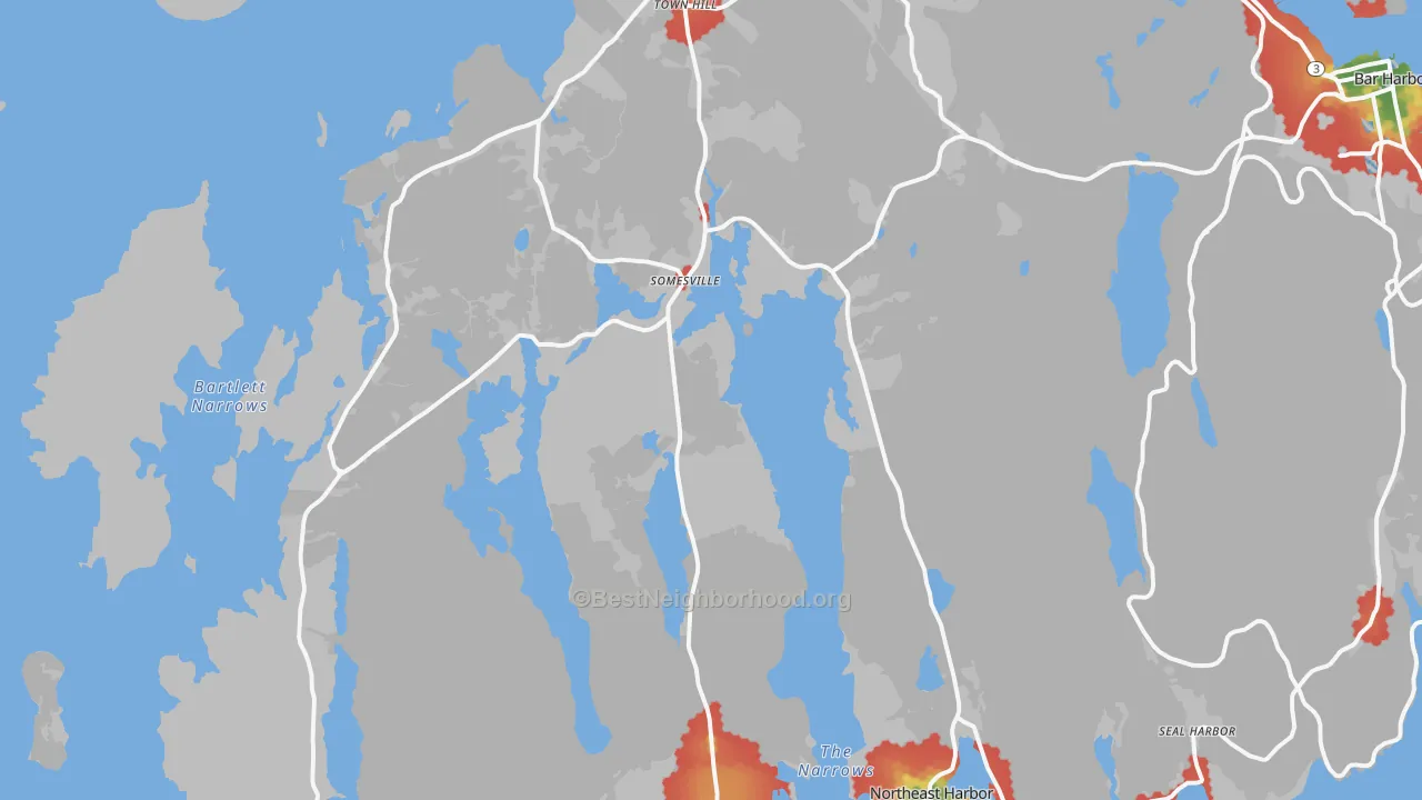 Walk Grade map of 04660, ME, walkable areas in green and car-dependent areas in red