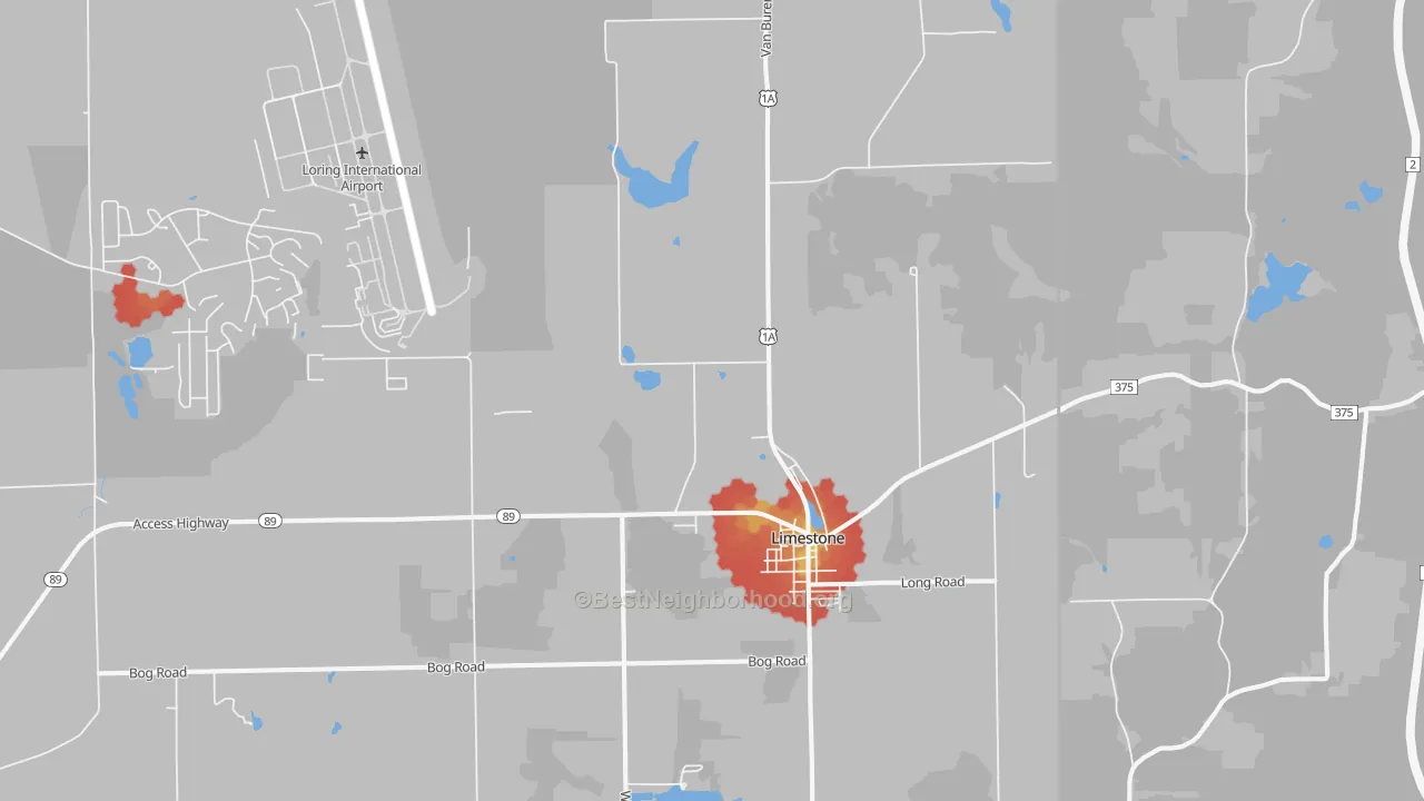 Walk Grade map of 04750, ME, walkable areas in green and car-dependent areas in red