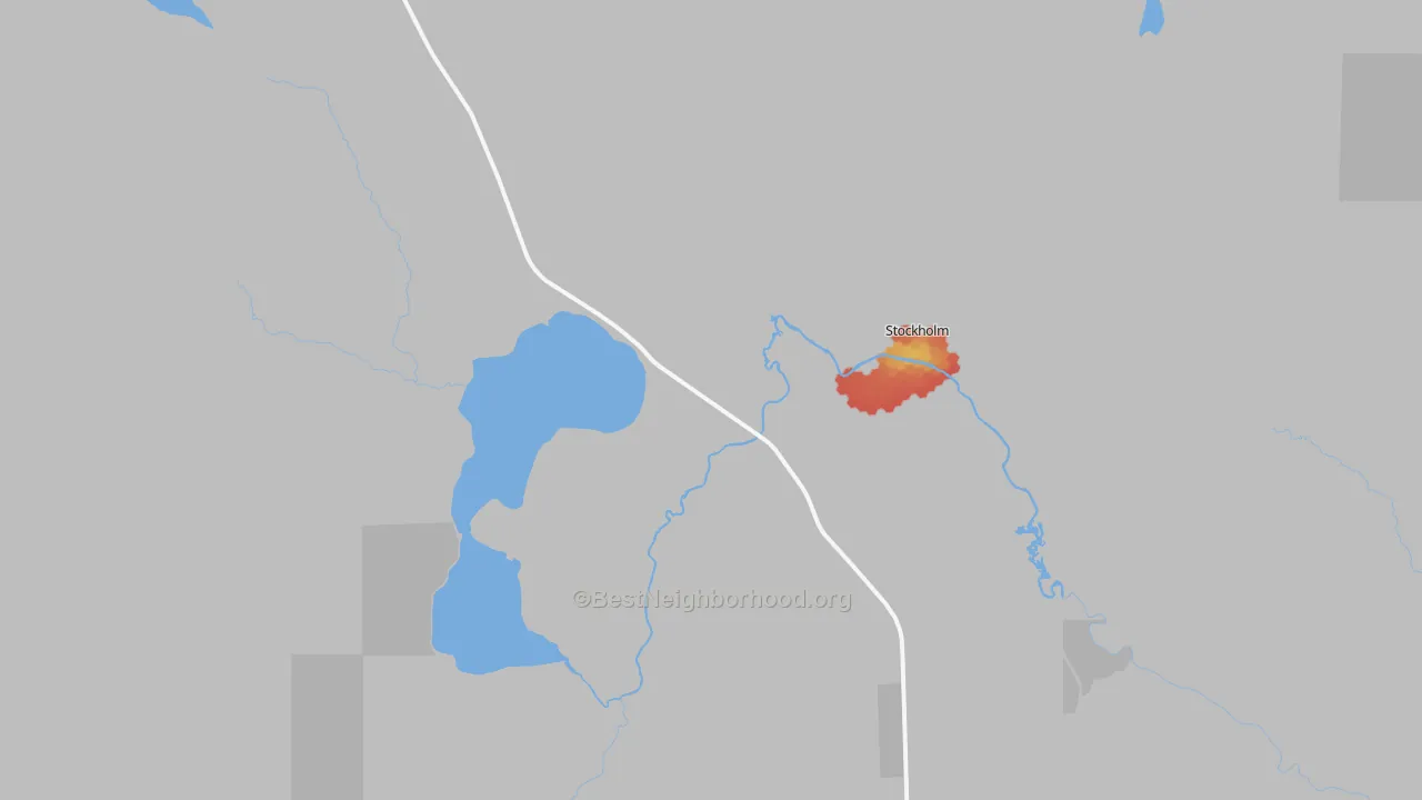 Walk Grade map of 04783, ME, walkable areas in green and car-dependent areas in red
