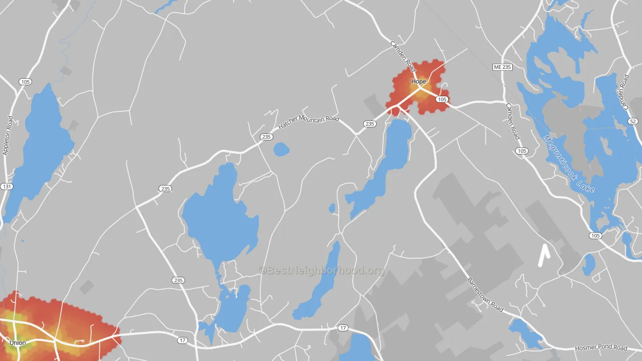 Walk Grade map of 04847, ME, walkable areas in green and car-dependent areas in red
