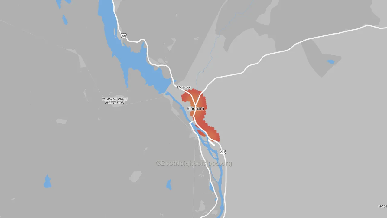 Walk Grade map of 04920, ME, walkable areas in green and car-dependent areas in red
