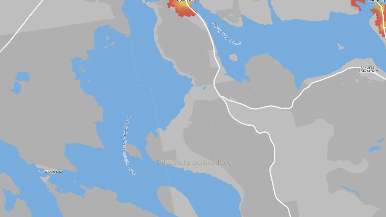 Walk Grade map of 04964, ME, walkable areas in green and car-dependent areas in red