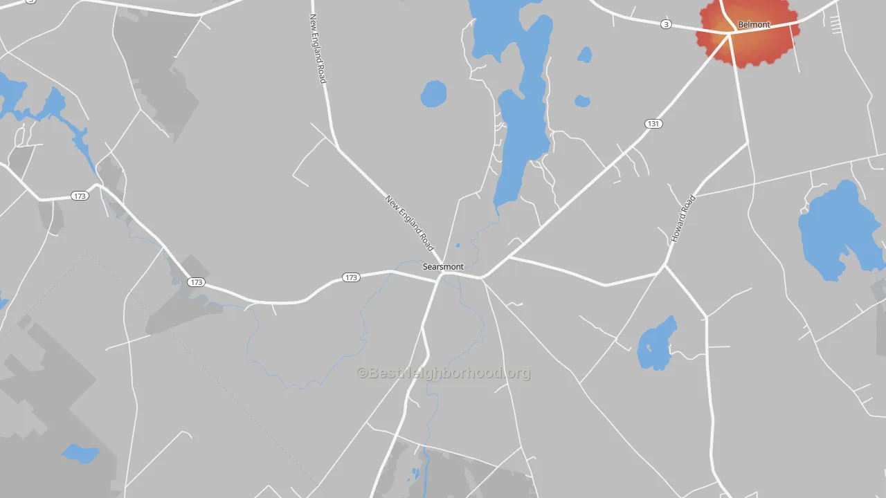 Walk Grade map of 04973, ME, walkable areas in green and car-dependent areas in red