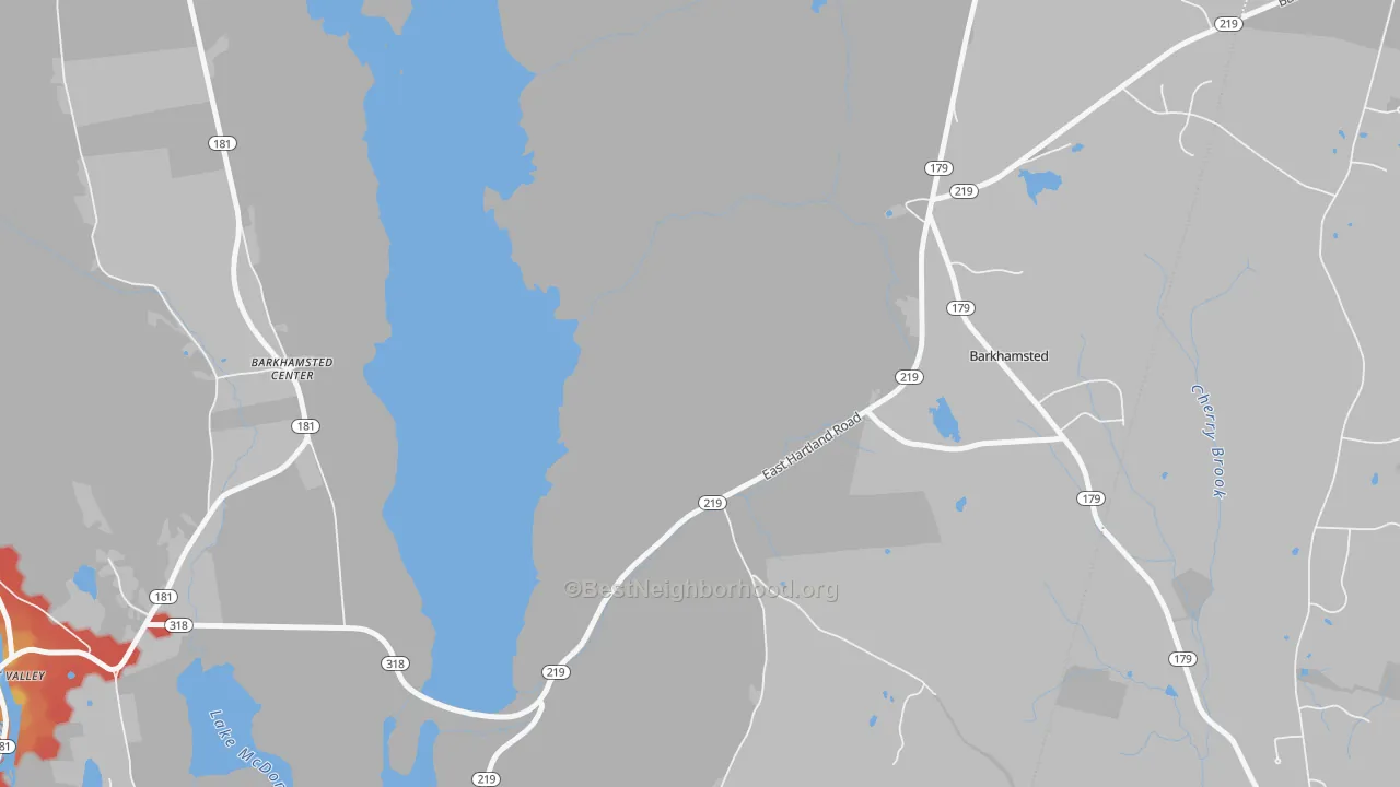 Walk Grade map of 06059, CT, walkable areas in green and car-dependent areas in red