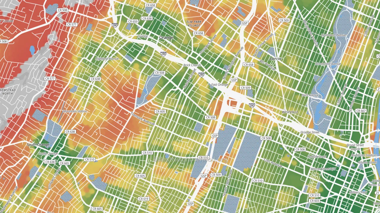 Walk Grade map of 07018, NJ, walkable areas in green and car-dependent areas in red