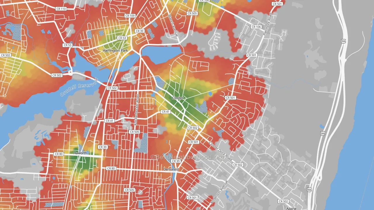 Walk Grade map of 07624, NJ, walkable areas in green and car-dependent areas in red