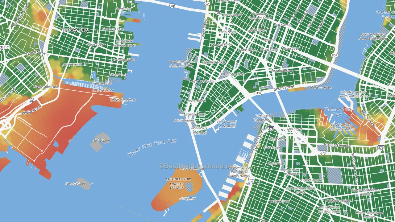 Walk Grade map of 10004, NY, walkable areas in green and car-dependent areas in red