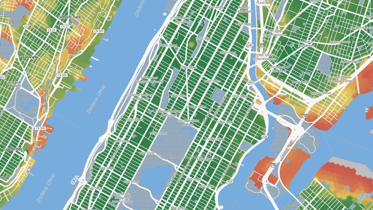 Walk Grade map of 10026, NY, walkable areas in green and car-dependent areas in red