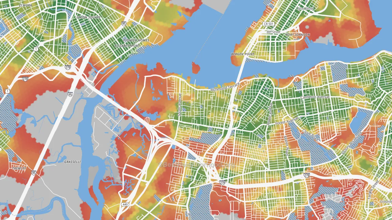Walk Grade map of 10303, NY, walkable areas in green and car-dependent areas in red