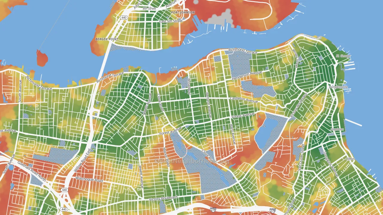 Walk Grade map of 10310, NY, walkable areas in green and car-dependent areas in red