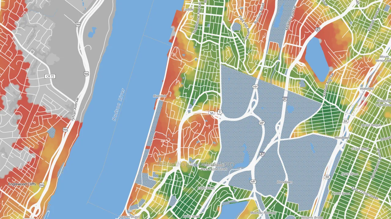 Walk Grade map of 10471, NY, walkable areas in green and car-dependent areas in red