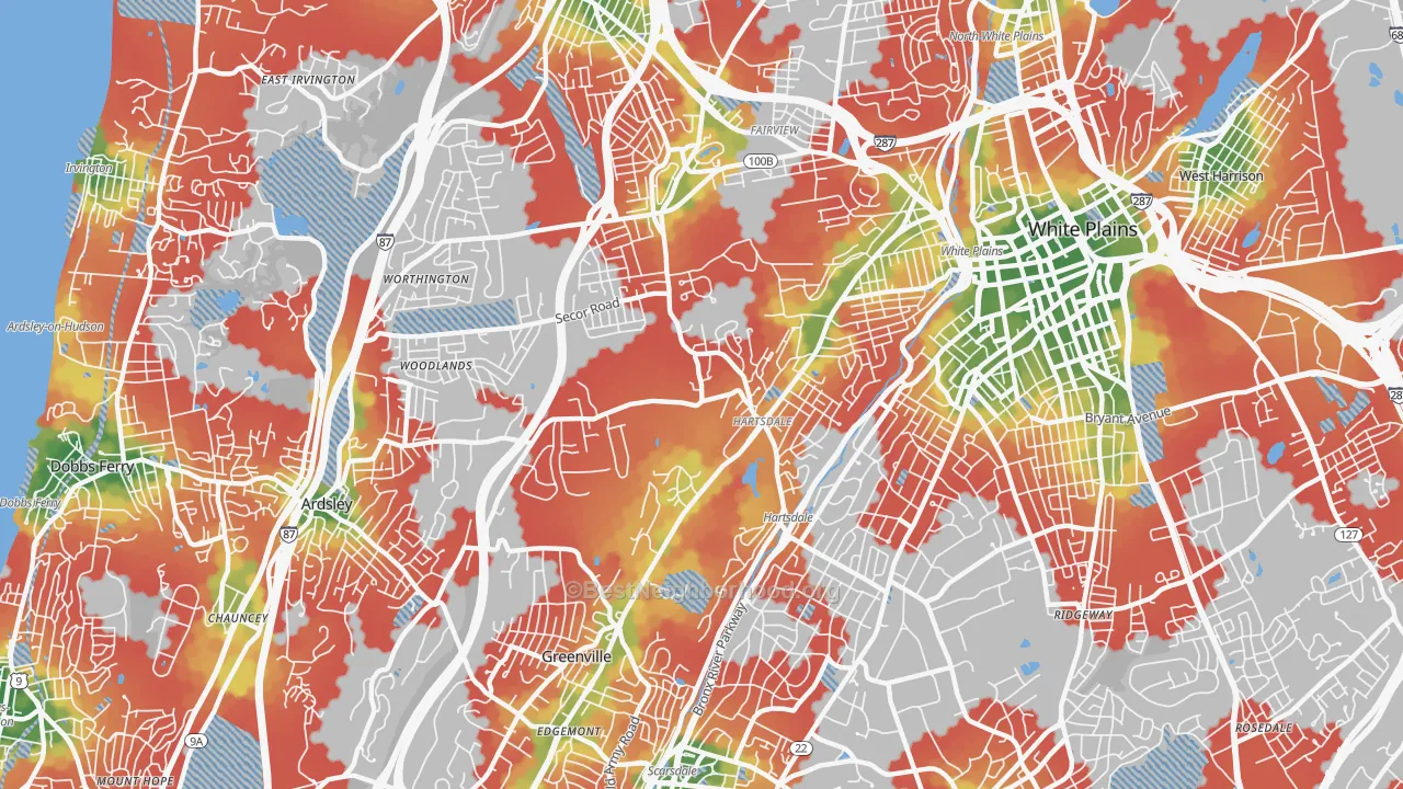 Walk Grade map of 10530, NY, walkable areas in green and car-dependent areas in red