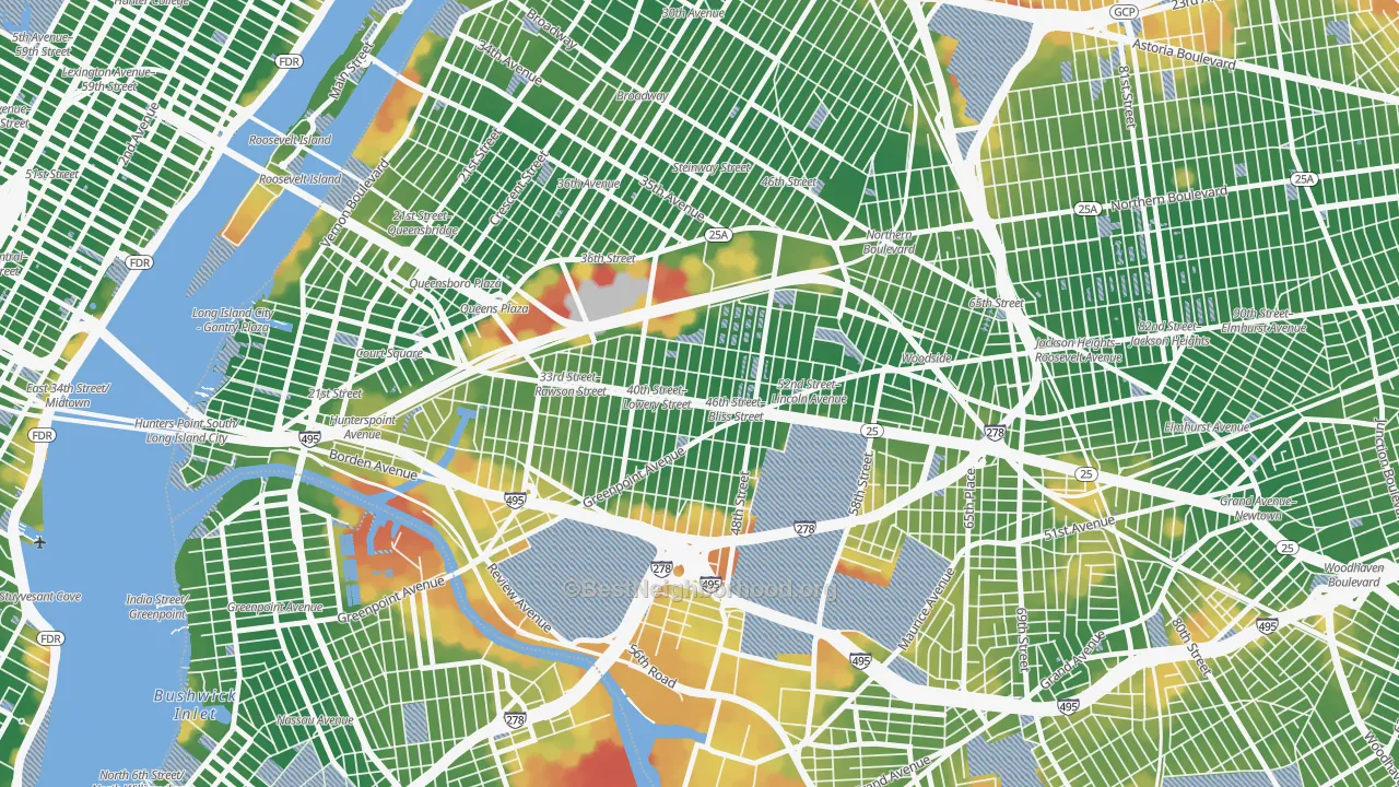 Walk Grade map of 11104, NY, walkable areas in green and car-dependent areas in red