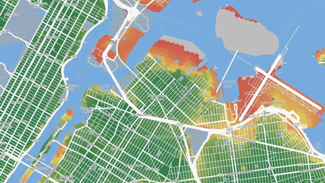 Walk Grade map of 11105, NY, walkable areas in green and car-dependent areas in red