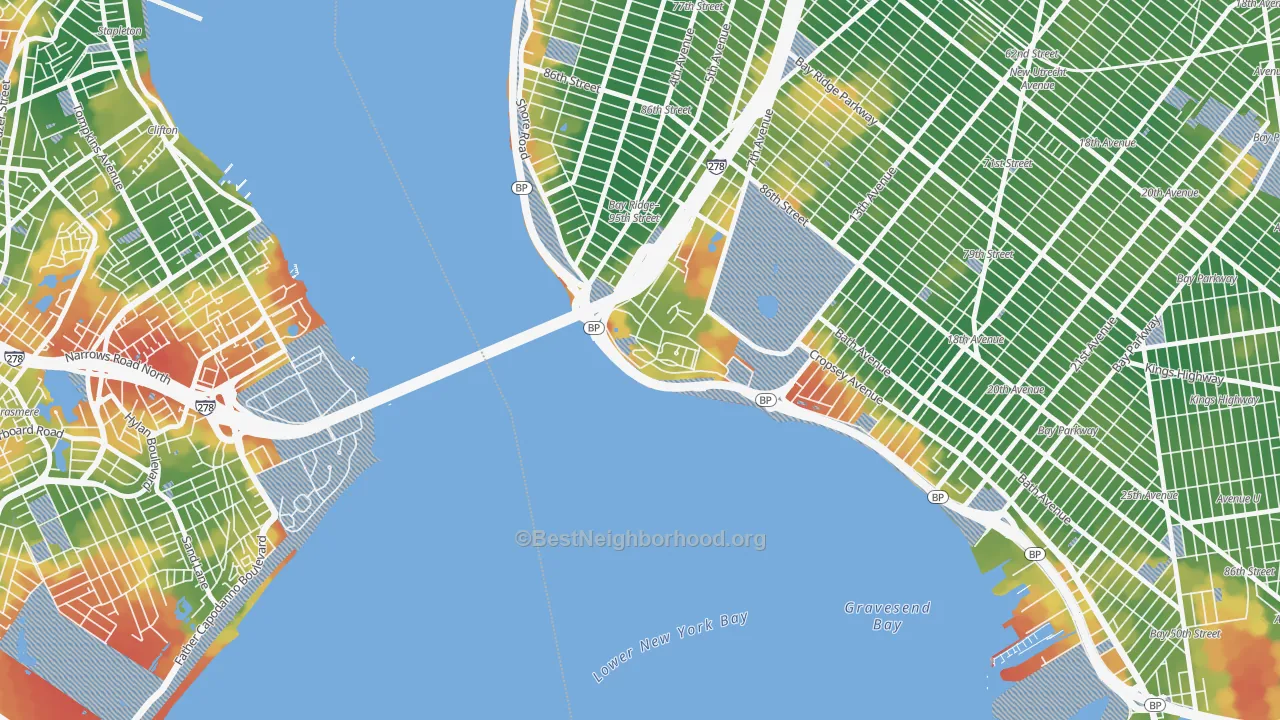 Walk Grade map of 11252, NY, walkable areas in green and car-dependent areas in red