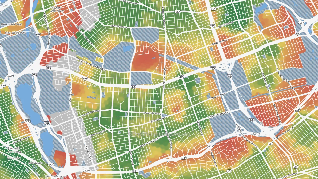 Walk Grade map of 11365, NY, walkable areas in green and car-dependent areas in red