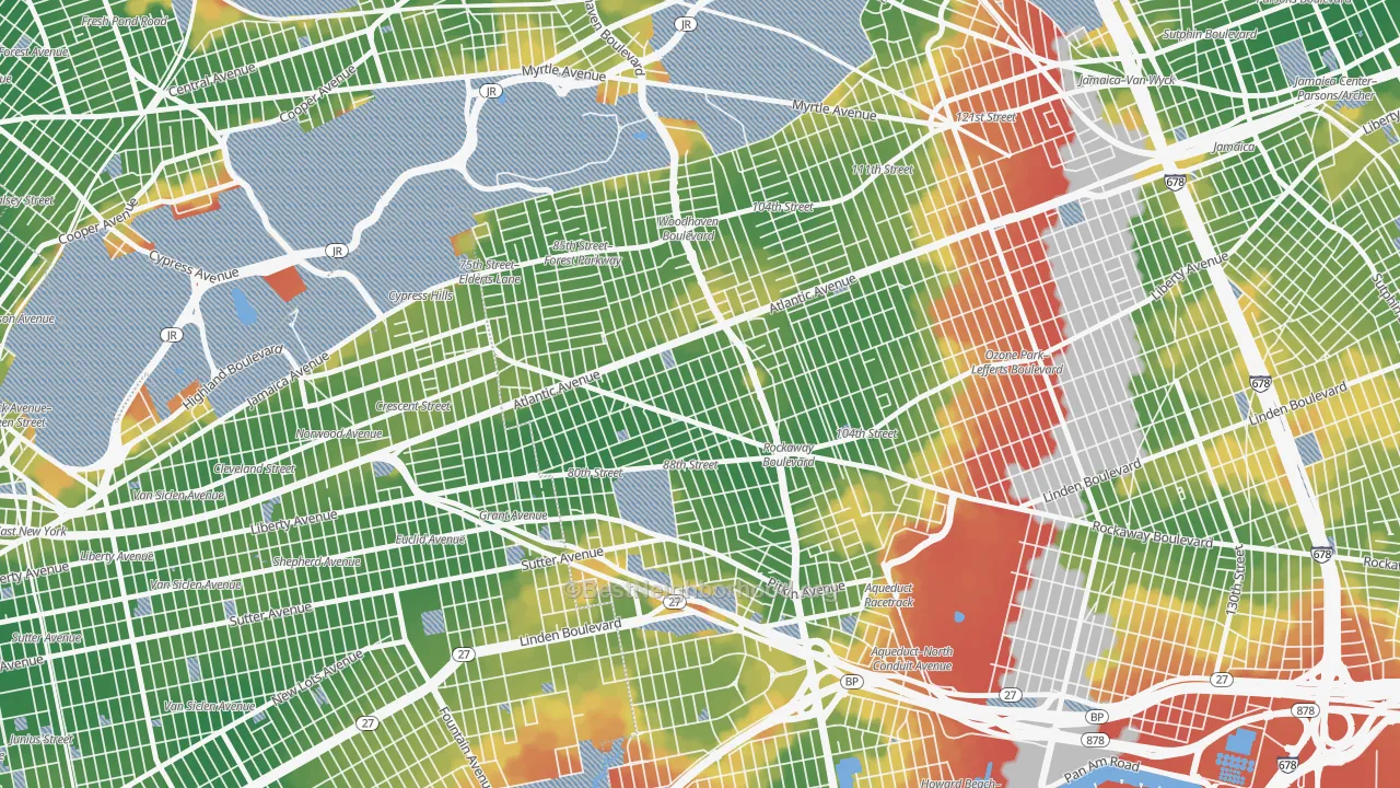 Walk Grade map of 11416, NY, walkable areas in green and car-dependent areas in red